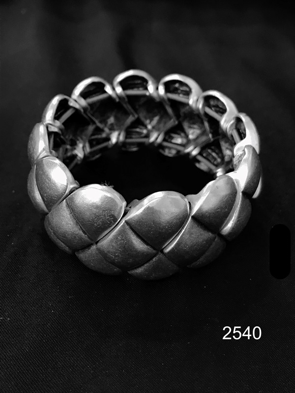 Bracelet 2540