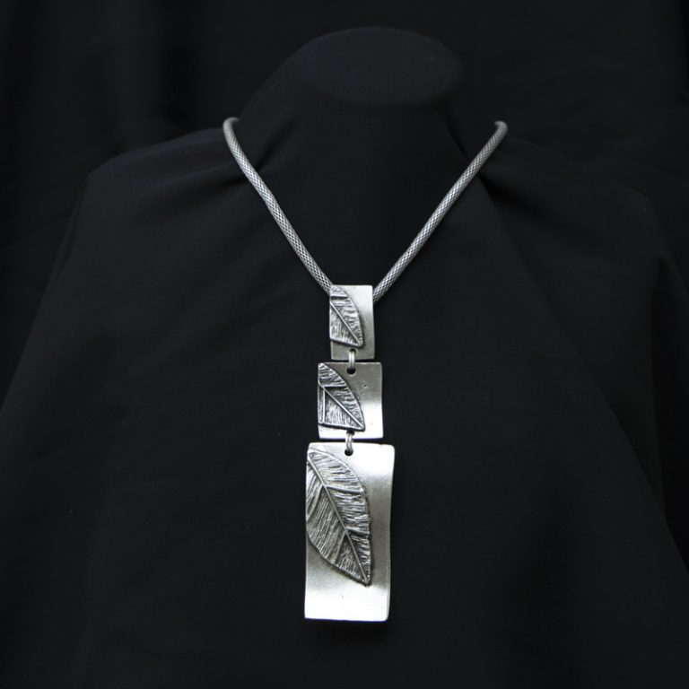 NECKLACE 21022